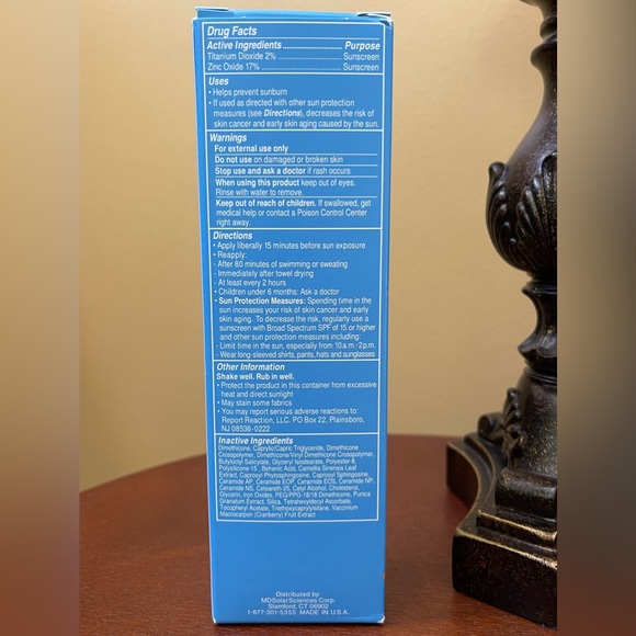 MDSolarSciences Mineral Moisture Defense SPF 50 UVA-UVB Sunscreen - Picture 3 of 3